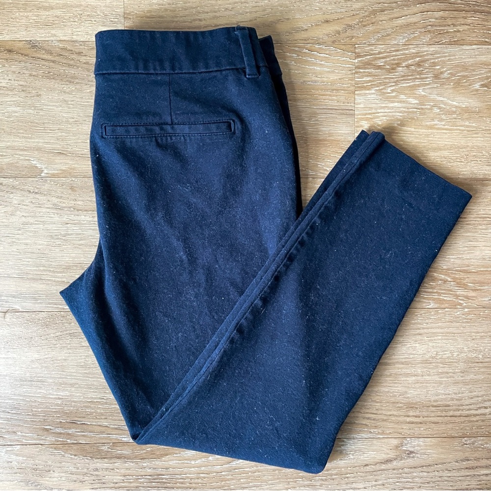 Old Navy Pixie Slacks in Navy Blue